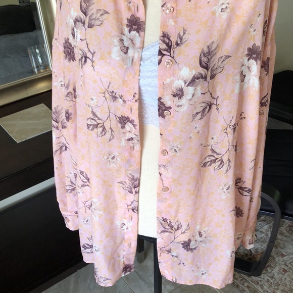 ASOS design curve polyester 70βs floral button down drop shoulder blouse 16 - Picture 15 of 15